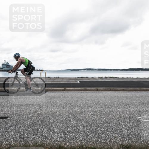 16.08.2026 - KN Förde Triathlon 2026 H.Heesch http://msf.ph/oto/9977595 16.08.2026 12:00:57 Radfahren  meine-sportfotos.de