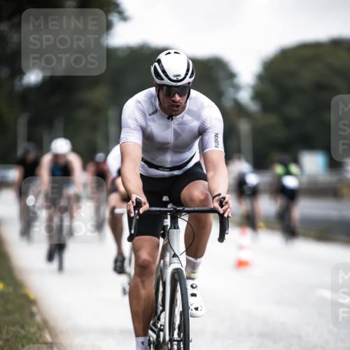 16.08.2026 - KN Förde Triathlon 2026 H.Heesch http://msf.ph/oto/9977620 16.08.2026 11:22:29 Radfahren 307, 315, 325, 368, 369, 389, 409, 415 meine-sportfotos.de