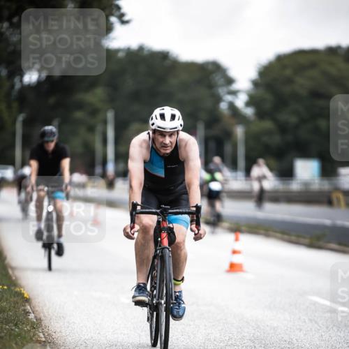 16.08.2026 - KN Förde Triathlon 2026 H.Heesch http://msf.ph/oto/9977644 16.08.2026 11:22:31 Radfahren 307, 315, 325, 368, 369, 389, 409, 415 meine-sportfotos.de