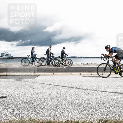 16.08.2026 - KN Förde Triathlon 2026 H.Heesch http://msf.ph/oto/9977826 16.08.2026 12:52:32 Radfahren 503, 532, 702, 707 meine-sportfotos.de