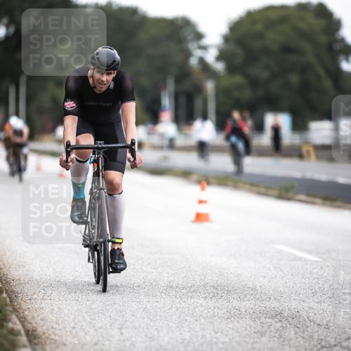 16.08.2026 - KN Förde Triathlon 2026 H.Heesch http://msf.ph/oto/9977927 16.08.2026 11:23:11 Radfahren 309, 386, 398, 399 meine-sportfotos.de