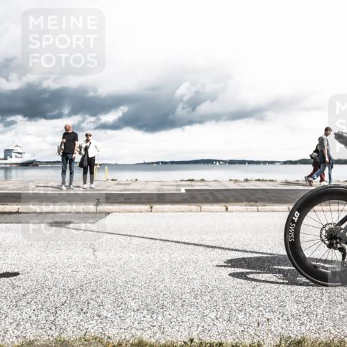 16.08.2026 - KN Förde Triathlon 2026 H.Heesch http://msf.ph/oto/9978029 16.08.2026 12:54:11 Radfahren 505, 545, 703 meine-sportfotos.de