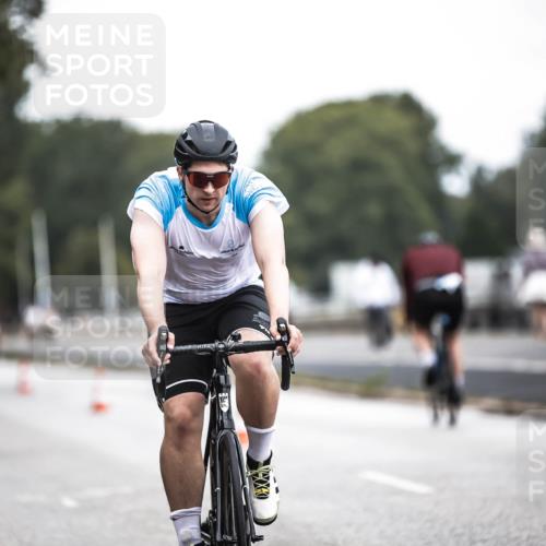 16.08.2026 - KN Förde Triathlon 2026 H.Heesch http://msf.ph/oto/9978104 16.08.2026 11:23:34 Radfahren 320, 364, 410 meine-sportfotos.de
