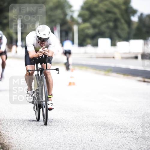 16.08.2026 - KN Förde Triathlon 2026 H.Heesch http://msf.ph/oto/9978148 16.08.2026 11:30:50 Radfahren 353 meine-sportfotos.de