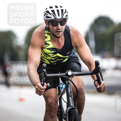 16.08.2026 - KN Förde Triathlon 2026 H.Heesch http://msf.ph/oto/9978149 16.08.2026 11:23:37 Radfahren 320, 364, 410, 421 meine-sportfotos.de