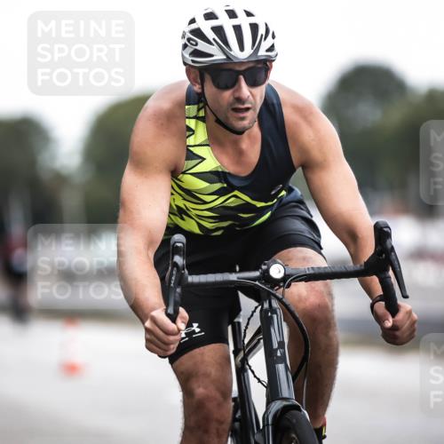 16.08.2026 - KN Förde Triathlon 2026 H.Heesch http://msf.ph/oto/9978151 16.08.2026 11:23:37 Radfahren 320, 364, 410, 421 meine-sportfotos.de