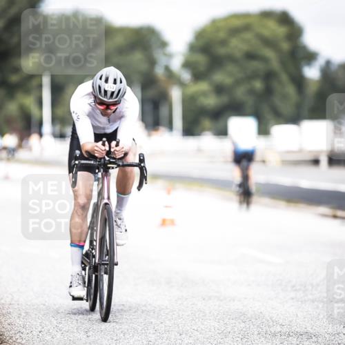 16.08.2026 - KN Förde Triathlon 2026 H.Heesch http://msf.ph/oto/9978158 16.08.2026 11:30:51 Radfahren 353 meine-sportfotos.de