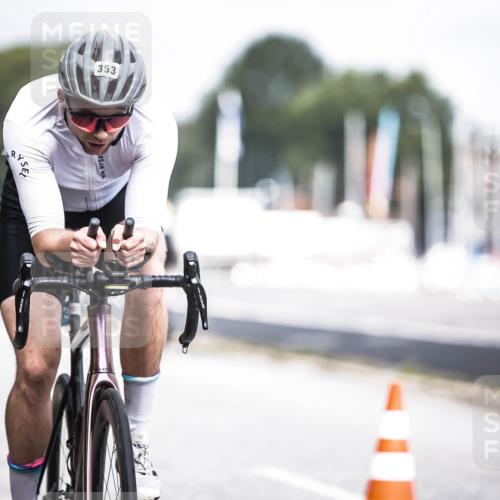 16.08.2026 - KN Förde Triathlon 2026 H.Heesch http://msf.ph/oto/9978188 16.08.2026 11:30:52 Radfahren 353 meine-sportfotos.de
