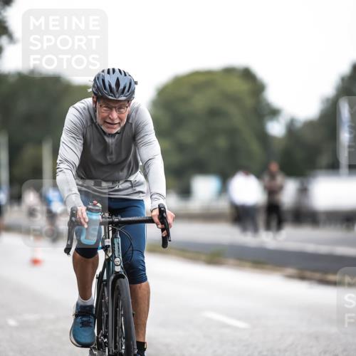 16.08.2026 - KN Förde Triathlon 2026 H.Heesch http://msf.ph/oto/9978191 16.08.2026 11:24:03 Radfahren 308, 330, 350, 394 meine-sportfotos.de