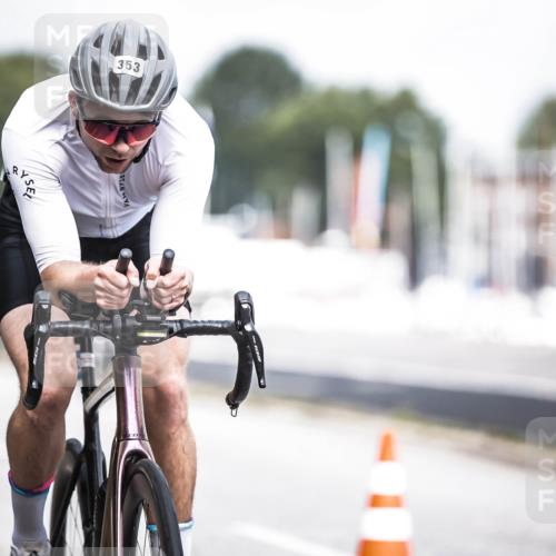 16.08.2026 - KN Förde Triathlon 2026 H.Heesch http://msf.ph/oto/9978192 16.08.2026 11:30:52 Radfahren 353 meine-sportfotos.de