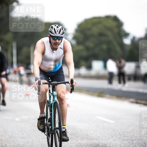 16.08.2026 - KN Förde Triathlon 2026 H.Heesch http://msf.ph/oto/9978240 16.08.2026 11:24:29 Radfahren 393, 401, 424, 436 meine-sportfotos.de
