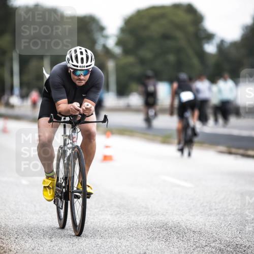16.08.2026 - KN Förde Triathlon 2026 H.Heesch http://msf.ph/oto/9978316 16.08.2026 11:24:44 Radfahren 345, 361, 400 meine-sportfotos.de