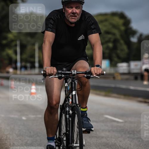 16.08.2026 - KN Förde Triathlon 2026 H.Heesch http://msf.ph/oto/9978356 16.08.2026 11:31:43 Radfahren 338, 801 meine-sportfotos.de