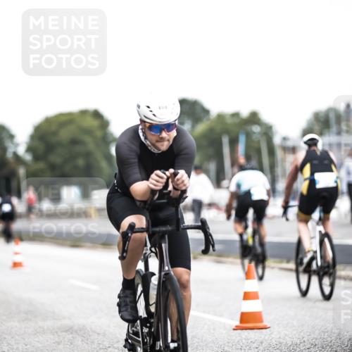 16.08.2026 - KN Förde Triathlon 2026 H.Heesch http://msf.ph/oto/9978377 16.08.2026 11:25:03 Radfahren 331, 341, 408, 409, 426 meine-sportfotos.de
