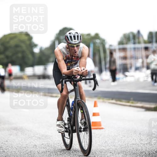 16.08.2026 - KN Förde Triathlon 2026 H.Heesch http://msf.ph/oto/9978424 16.08.2026 11:25:08 Radfahren 331, 341, 355, 375, 376, 409 meine-sportfotos.de
