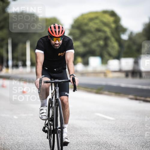 16.08.2026 - KN Förde Triathlon 2026 H.Heesch http://msf.ph/oto/9978445 16.08.2026 11:32:05 Radfahren 331, 352, 363, 365, 410 meine-sportfotos.de