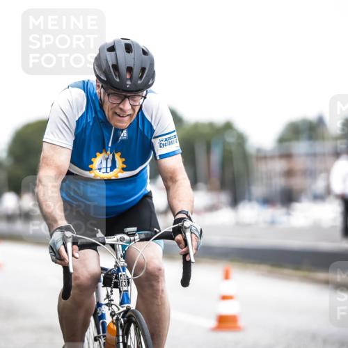 16.08.2026 - KN Förde Triathlon 2026 H.Heesch http://msf.ph/oto/9978479 16.08.2026 11:25:21 Radfahren 302, 415 meine-sportfotos.de