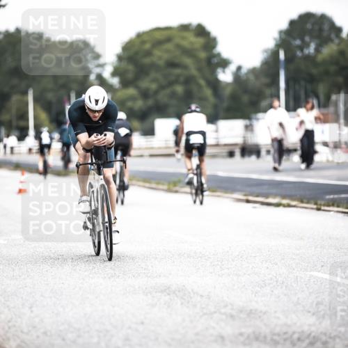 16.08.2026 - KN Förde Triathlon 2026 H.Heesch http://msf.ph/oto/9978507 16.08.2026 11:25:53 Radfahren 313, 319, 356, 398 meine-sportfotos.de