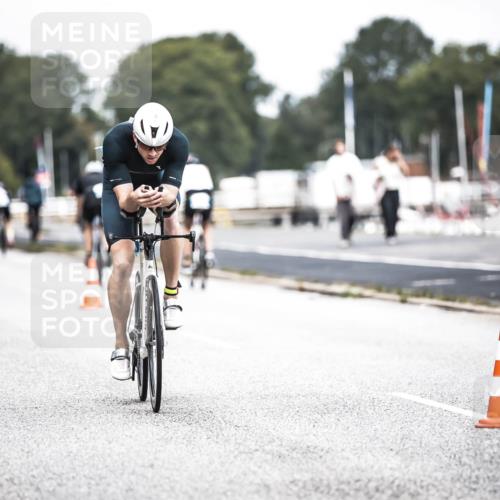 16.08.2026 - KN Förde Triathlon 2026 H.Heesch http://msf.ph/oto/9978521 16.08.2026 11:25:53 Radfahren 313, 319, 356, 398 meine-sportfotos.de