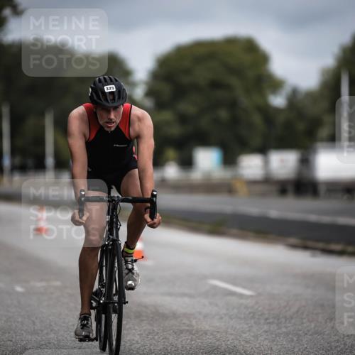 16.08.2026 - KN Förde Triathlon 2026 H.Heesch http://msf.ph/oto/9978542 16.08.2026 11:32:18 Radfahren 342, 364, 394, 400 meine-sportfotos.de