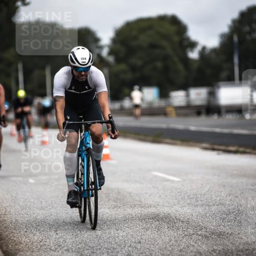 16.08.2026 - KN Förde Triathlon 2026 H.Heesch http://msf.ph/oto/9978722 16.08.2026 11:26:56 Radfahren 343, 359, 361, 383, 412, 804 meine-sportfotos.de