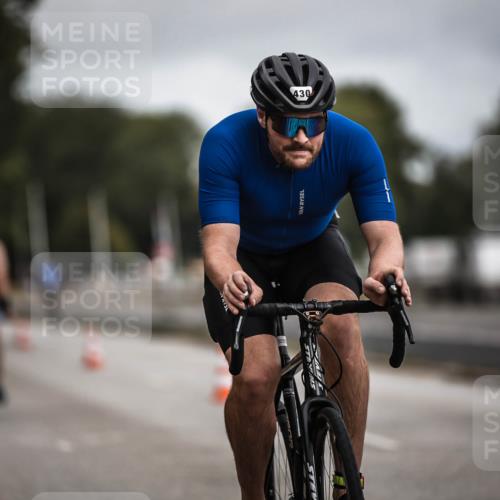 16.08.2026 - KN Förde Triathlon 2026 H.Heesch http://msf.ph/oto/9978821 16.08.2026 11:33:01 Radfahren 368, 369, 430 meine-sportfotos.de