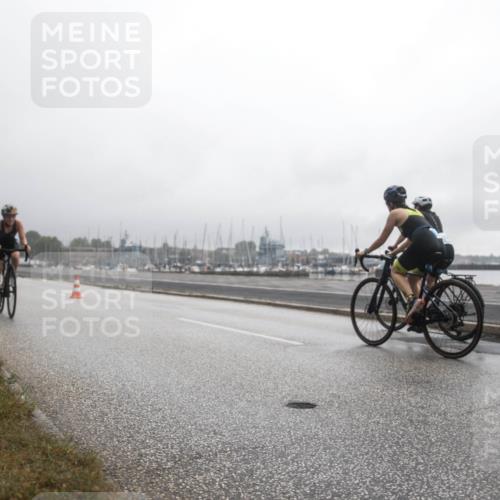 16.08.2026 - KN Förde Triathlon 2026 H.Heesch http://msf.ph/oto/9978837 16.08.2026 10:04:50 Radfahren 128, 132 meine-sportfotos.de