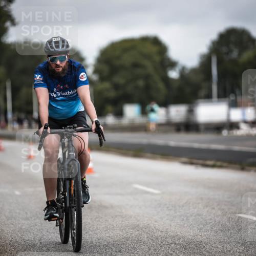 16.08.2026 - KN Förde Triathlon 2026 H.Heesch http://msf.ph/oto/9978950 16.08.2026 11:33:26 Radfahren 350, 376, 379, 438 meine-sportfotos.de