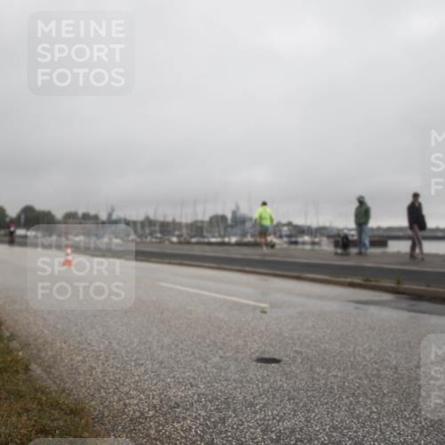 16.08.2026 - KN Förde Triathlon 2026 H.Heesch http://msf.ph/oto/9979046 16.08.2026 10:08:04 Radfahren 128, 132, 216, 219 meine-sportfotos.de