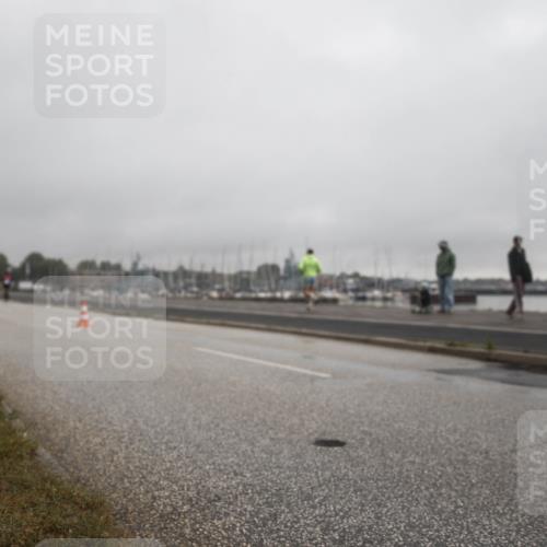16.08.2026 - KN Förde Triathlon 2026 H.Heesch http://msf.ph/oto/9979048 16.08.2026 10:08:04 Radfahren 128, 132, 216, 219 meine-sportfotos.de