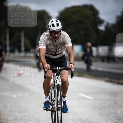 16.08.2026 - KN Förde Triathlon 2026 H.Heesch http://msf.ph/oto/9979117 16.08.2026 11:34:15 Radfahren 359, 361, 395, 415, 424, 804 meine-sportfotos.de