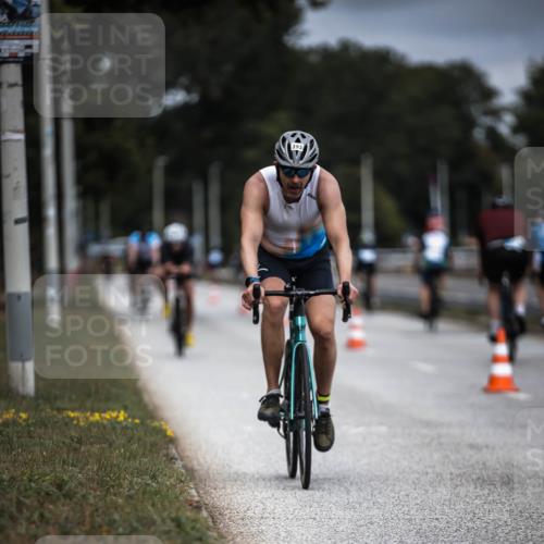 16.08.2026 - KN Förde Triathlon 2026 H.Heesch http://msf.ph/oto/9979211 16.08.2026 11:34:39 Radfahren 343, 393, 400 meine-sportfotos.de