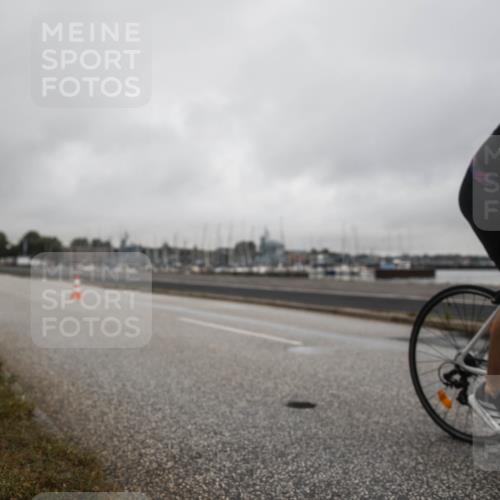 16.08.2026 - KN Förde Triathlon 2026 H.Heesch http://msf.ph/oto/9979226 16.08.2026 10:12:29 Radfahren  meine-sportfotos.de