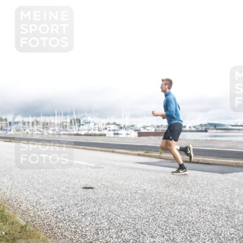 16.08.2026 - KN Förde Triathlon 2026 H.Heesch http://msf.ph/oto/9979399 16.08.2026 11:04:40 Radfahren 321 meine-sportfotos.de