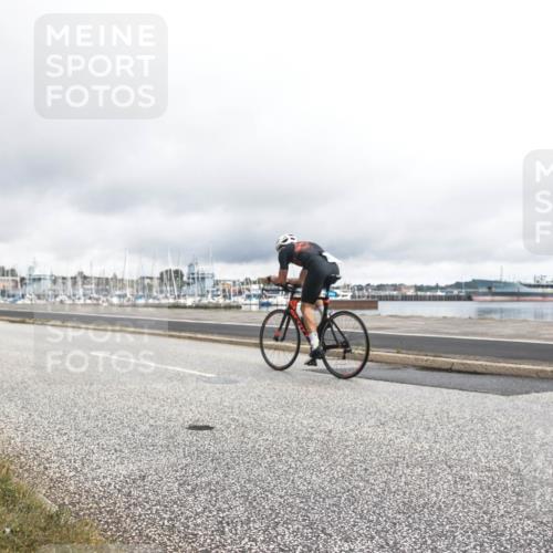 16.08.2026 - KN Förde Triathlon 2026 H.Heesch http://msf.ph/oto/9979473 16.08.2026 11:08:19 Radfahren 338 meine-sportfotos.de