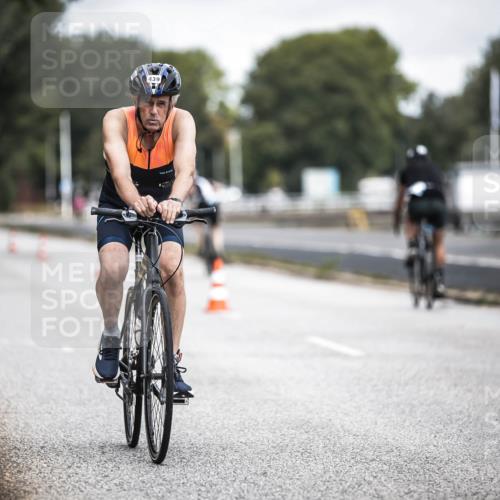 16.08.2026 - KN Förde Triathlon 2026 H.Heesch http://msf.ph/oto/9979513 16.08.2026 11:35:32 Radfahren 354, 392, 437, 439 meine-sportfotos.de
