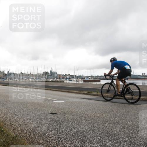 16.08.2026 - KN Förde Triathlon 2026 H.Heesch http://msf.ph/oto/9979587 16.08.2026 11:11:24 Radfahren 317, 353, 409 meine-sportfotos.de