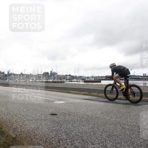 16.08.2026 - KN Förde Triathlon 2026 H.Heesch http://msf.ph/oto/9979652 16.08.2026 11:12:25 Radfahren 315, 364 meine-sportfotos.de
