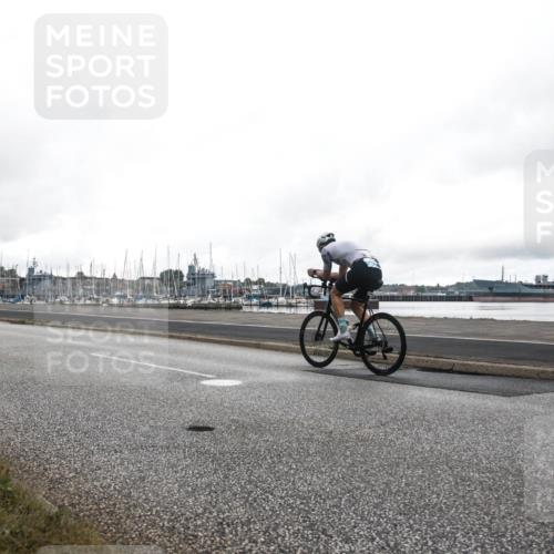 16.08.2026 - KN Förde Triathlon 2026 H.Heesch http://msf.ph/oto/9979697 16.08.2026 11:13:47 Radfahren 324, 327, 336, 360, 376, 406, 411, 430 meine-sportfotos.de