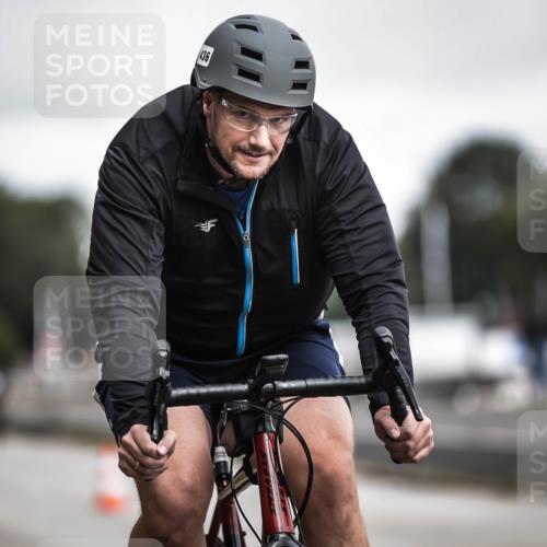16.08.2026 - KN Förde Triathlon 2026 H.Heesch http://msf.ph/oto/9979774 16.08.2026 11:36:51 Radfahren 429, 436 meine-sportfotos.de