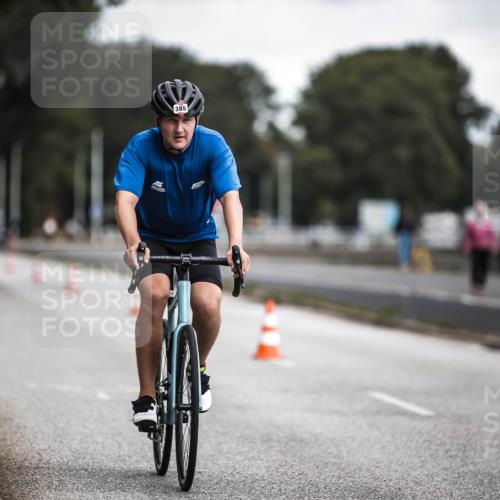 16.08.2026 - KN Förde Triathlon 2026 H.Heesch http://msf.ph/oto/9979929 16.08.2026 11:37:17 Radfahren 385 meine-sportfotos.de