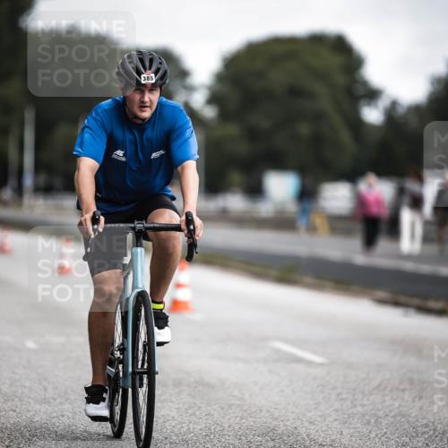 16.08.2026 - KN Förde Triathlon 2026 H.Heesch http://msf.ph/oto/9979935 16.08.2026 11:37:17 Radfahren 385 meine-sportfotos.de