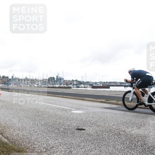 16.08.2026 - KN Förde Triathlon 2026 H.Heesch http://msf.ph/oto/9979980 16.08.2026 11:20:42 Radfahren 327, 373, 441 meine-sportfotos.de