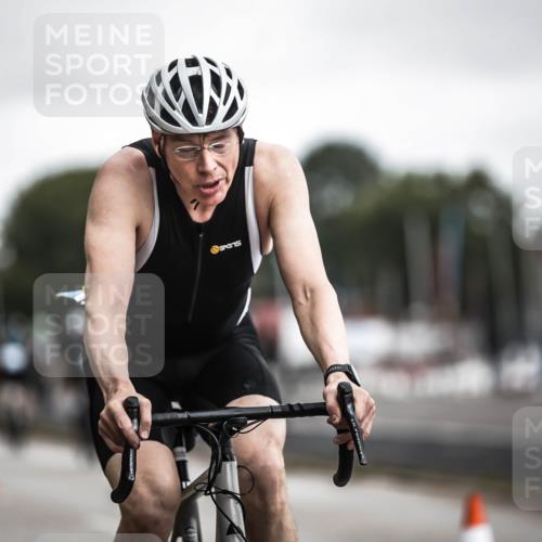 16.08.2026 - KN Förde Triathlon 2026 H.Heesch http://msf.ph/oto/9980064 16.08.2026 11:37:51 Radfahren  meine-sportfotos.de