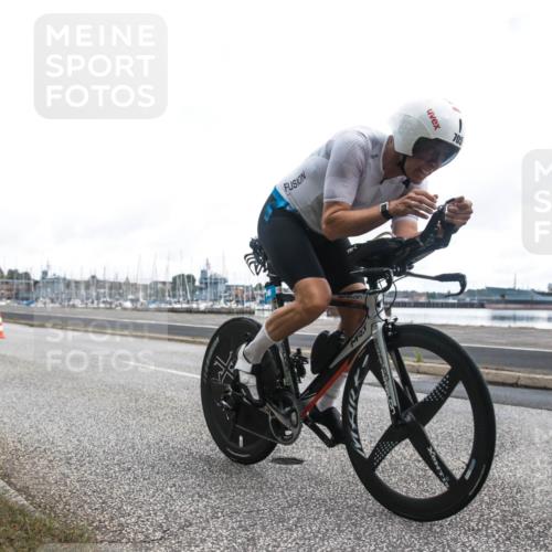 16.08.2026 - KN Förde Triathlon 2026 H.Heesch http://msf.ph/oto/9980073 16.08.2026 11:22:38 Radfahren 336, 363, 408 meine-sportfotos.de