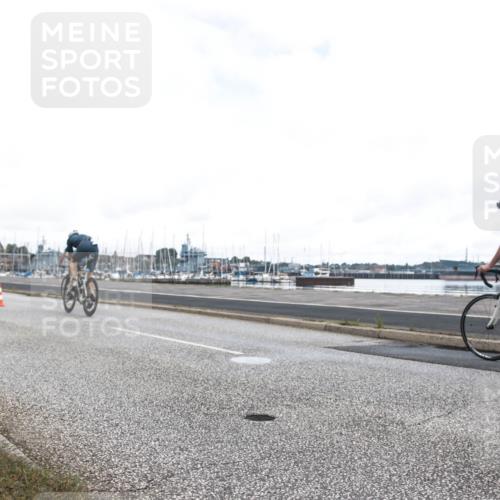 16.08.2026 - KN Förde Triathlon 2026 H.Heesch http://msf.ph/oto/9980120 16.08.2026 11:23:57 Radfahren 308, 392, 422 meine-sportfotos.de