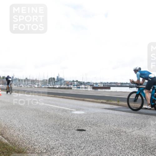 16.08.2026 - KN Förde Triathlon 2026 H.Heesch http://msf.ph/oto/9980131 16.08.2026 11:24:07 Radfahren 330, 394 meine-sportfotos.de