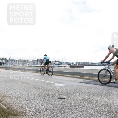 16.08.2026 - KN Förde Triathlon 2026 H.Heesch http://msf.ph/oto/9980162 16.08.2026 11:25:02 Radfahren 331, 406, 408, 409, 426 meine-sportfotos.de