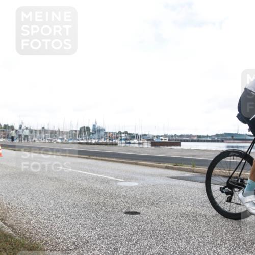 16.08.2026 - KN Förde Triathlon 2026 H.Heesch http://msf.ph/oto/9980176 16.08.2026 11:25:08 Radfahren 331, 341, 355, 375, 376, 409 meine-sportfotos.de