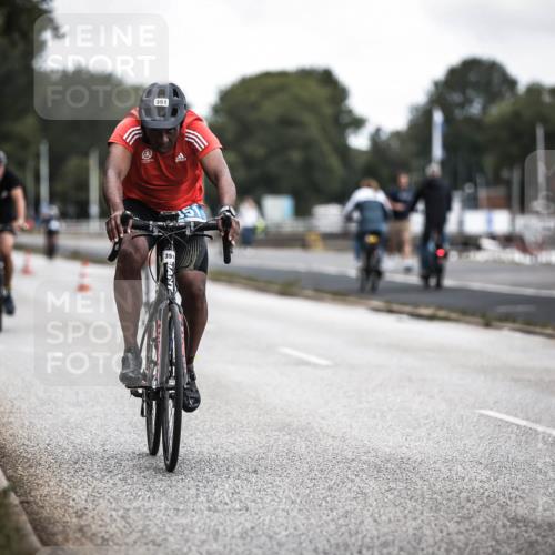 16.08.2026 - KN Förde Triathlon 2026 H.Heesch http://msf.ph/oto/9980212 16.08.2026 11:44:00 Radfahren 351, 801 meine-sportfotos.de